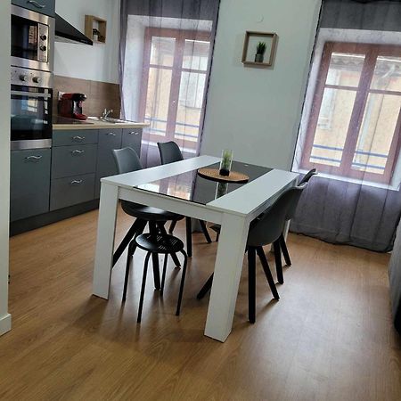 Charmant T3 Avec Terrasse Carcassonne Exterior foto